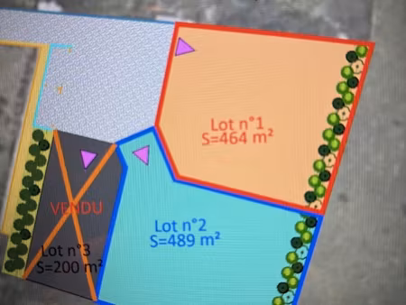 terrain - 489 m²
