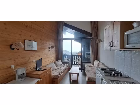 au pied des pistes de morillon 1100  appartement de 31m2 au