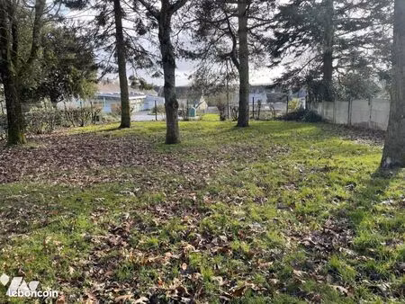 terrain 420 m² plemet