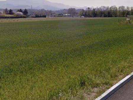 terrain 373 m² chabeuil