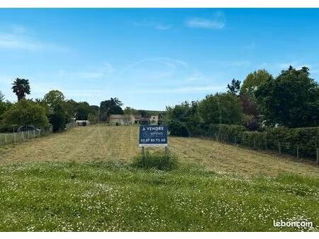 terrain 2332 m² montcaret