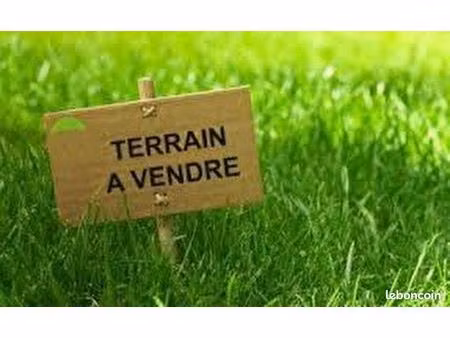 terrain 440 m² erce en lamee