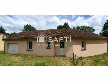 maison t4 de plain pied avec terrain  quartier calme  proximité des commerces.