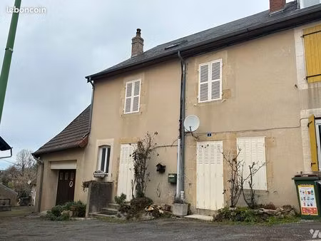 appartement 4 pièces 81 m²