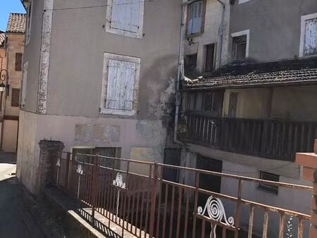 immeuble de rapport 6 pièces 146 m²