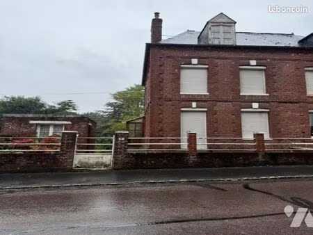 maison 5 pièces 80 m²