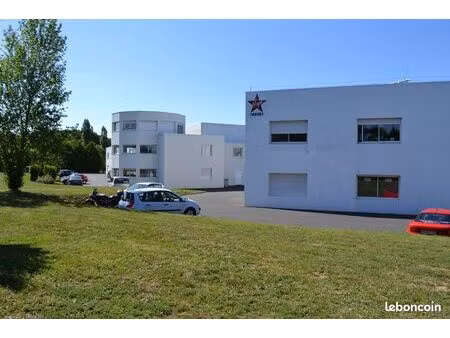 location de bureaux 35/65/78/92/120 m2