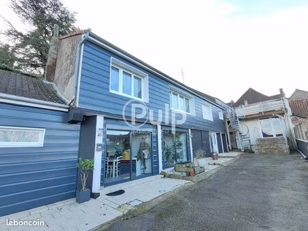 immeuble 571 m² desvres