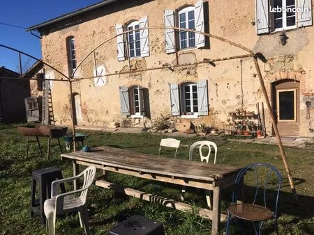 studio disponible dans une copropriété