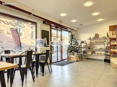 local commercial 112 m² moncoutant sur sevre