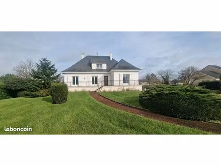 pavillon 6 pièces 150 m²