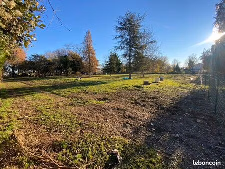 magnifique terrain  1000 m² proche tournan en brie