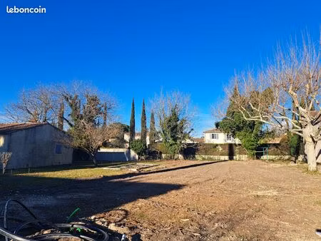 terrain 622 m² velleron