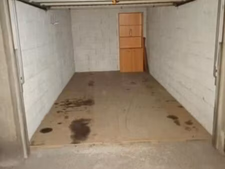 garage/box 13 m² elancourt