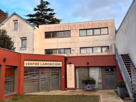 bureau a louer dans cabinet paramédical