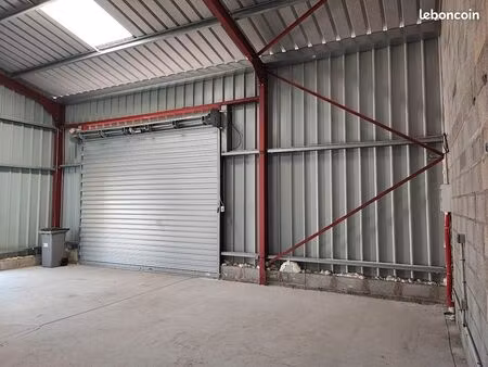 local 80 m² magnac bourg