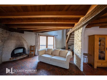 maison : apt t4 + garage + locaux commerciaux