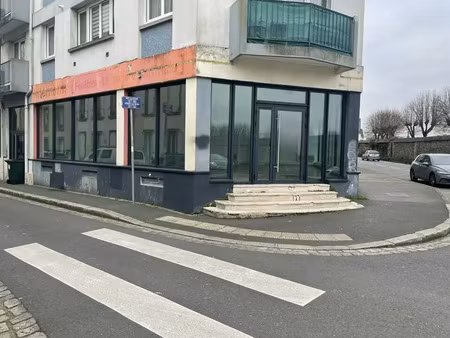 local commercial a louer