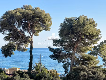 eze sur mer spacieux trois pieces vue mer