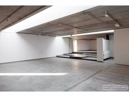 exclusief kantoor van 273 m² te huur in zwevegem