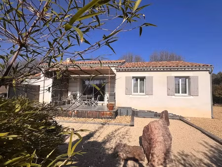 vente maison 5 pièces 111 m² à gordes (84220)  395 000 €