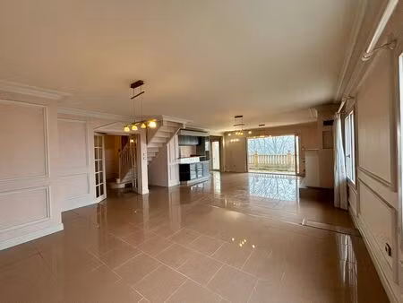 vente appartement 7 pièces 245m2 mont-de-marsan 40000 - 315000 € - surface privée