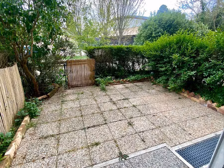 location appartement 2 pièces 54 m² à sens (89100)