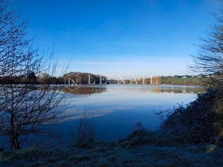 exceptionnel étang de 22 ha en anjou bleu
