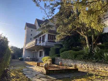 vente maison 5 pièces 140 m² la chartre-sur-le-loir (72340)