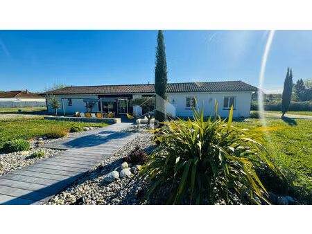 maison individuelle à vendre montpon menesterol projet gite 24700 24610