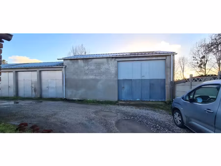 hangar idéal pour les artisans et les bricoleurs