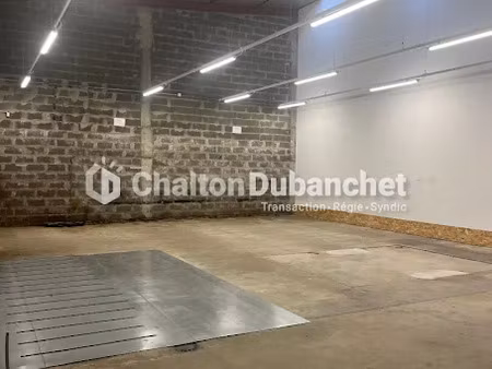 location locaux professionnels 360 m² à le coteau (42120)  3 038 €