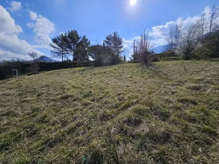 terrain a batir avec vues panoramiques!