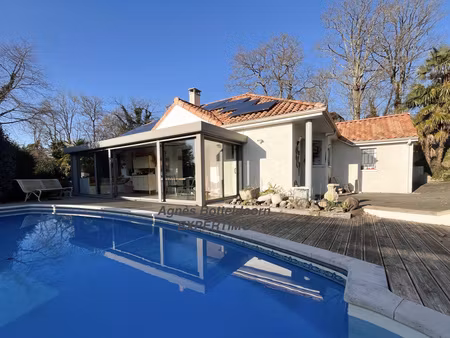 maison 5 pieces 115 m2 + piscine