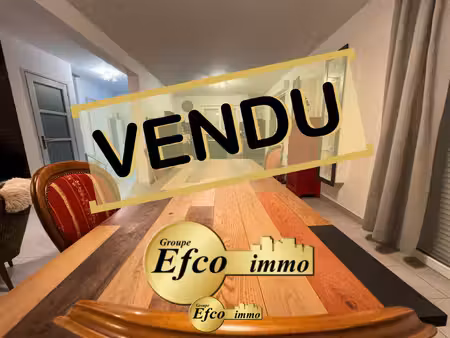 maison mitoyenne - 150 m2 dont 84.5 m2 habitable - 3 chambre
