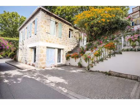 location maison 5 pièces 160 m² à mouans-sartoux (06370)