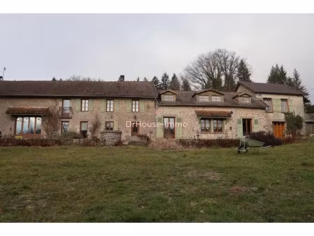 vente maison 12 pièces 323 m² à saint-léger-la-montagne (87340)  289 000 €
