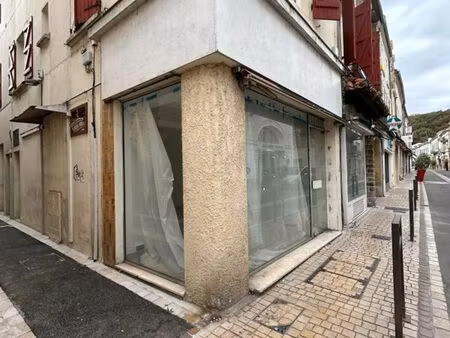 location local commercial 27m2 aire-sur-l'adour 40800 - 400 € - surface privée