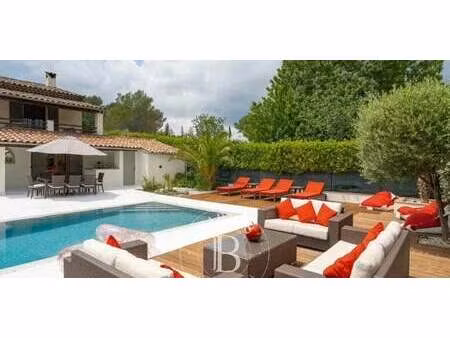 villa avec piscine valbonne (06)