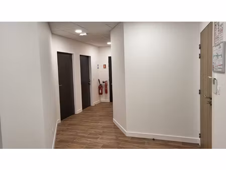 ensemble de bureau à saint-just-saint-rambert