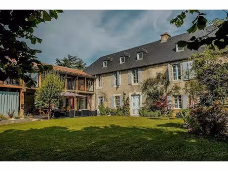 vente propriété 13 pièces 541 m² à la barthe-de-neste (65250)  598 000 €