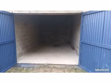 box à louer par particulier