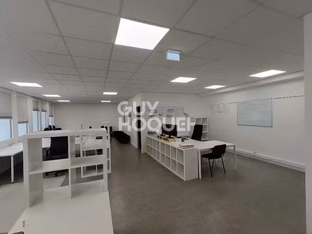 location locaux professionnels 180 m² à dinan (22100)  1 600 €