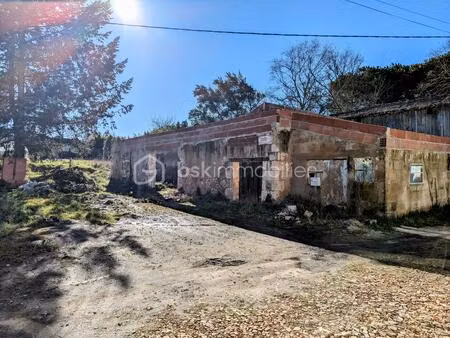 terrain de 736 m² à cercoux