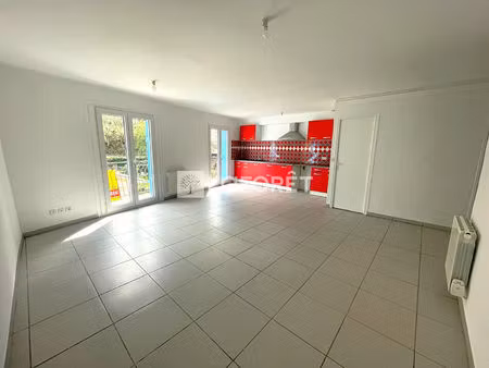 appartement à louer ria-sirach.