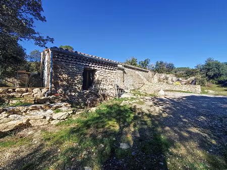 mas en pierre réhabilité -cucugnan - france