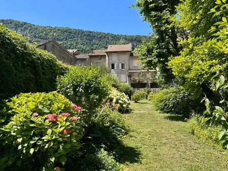 appartements à vendre 7 pièces nantua (01)