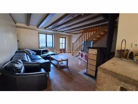 maison de 143 m² à la chaux-du-dombief