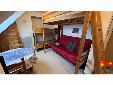 studio à pieds du village