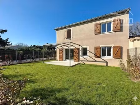 vente maison 5 pièces 104 m² l'isle-sur-la-sorgue (84800)